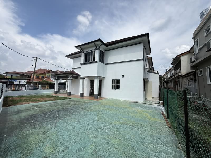 Rumah Teres untuk Disewa di Bandar Bukit Puchong (Puchong) - Joey Wong - Exterior - PropertyGuru.com.my