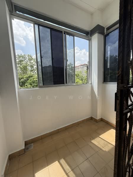Rumah Teres untuk Disewa di Bandar Bukit Puchong (Puchong) - Joey Wong - Balcony - PropertyGuru.com.my