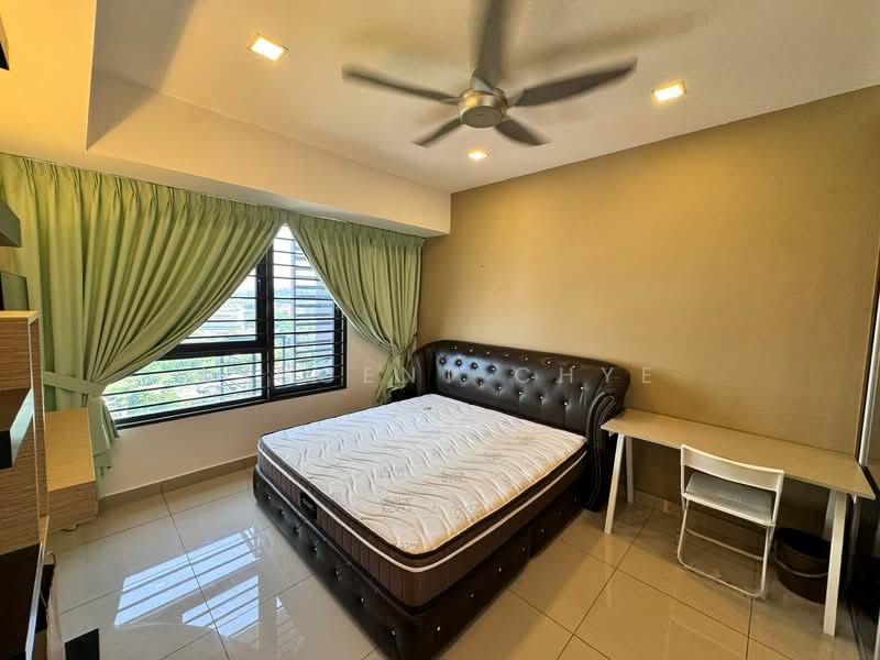 Kondominium untuk Disewa di Residence 8 - Vincent Chye - Bedroom - PropertyGuru.com.my