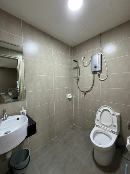 Servis Apartment untuk Disewa di Liberty @ Arc - JC Tan - Bathroom - PropertyGuru.com.my