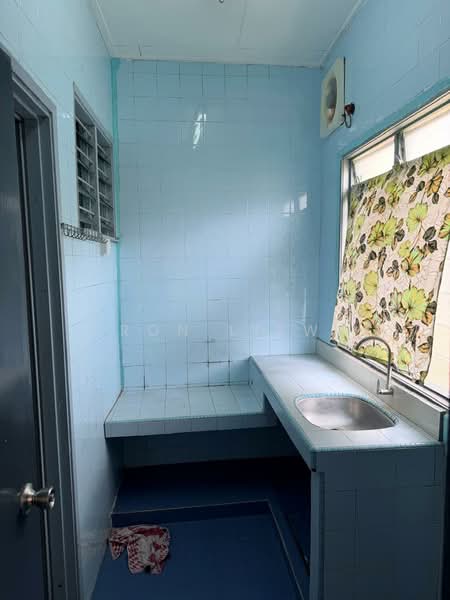 2-storey Terraced House for Rent in Bandar Baru Sri Petaling (Sri Petaling) - Ron Liew - Kitchen - PropertyGuru.com.my