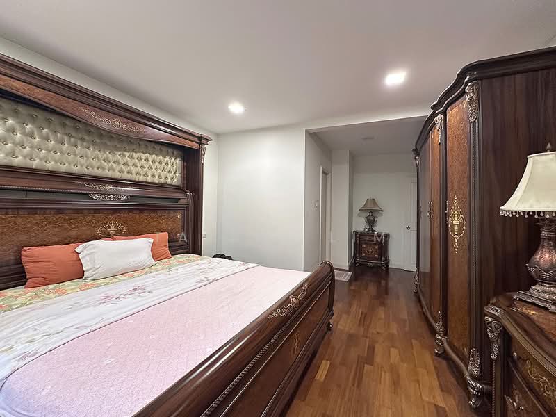 Kondominium untuk Dijual di Kiaramas Cendana - Tarsha Lim - Bedroom - PropertyGuru.com.my