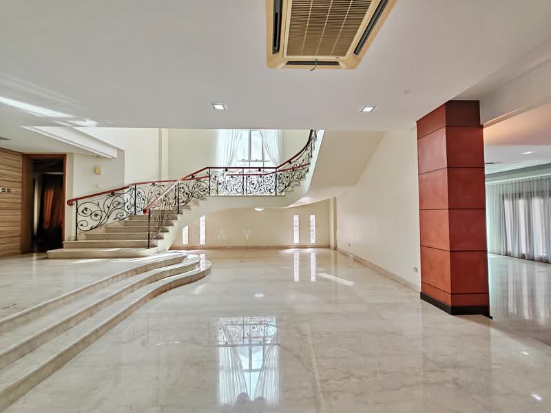 Bungalow for Rent in Petaling Jaya (Selangor) - Ray Lee - Entrance - PropertyGuru.com.my