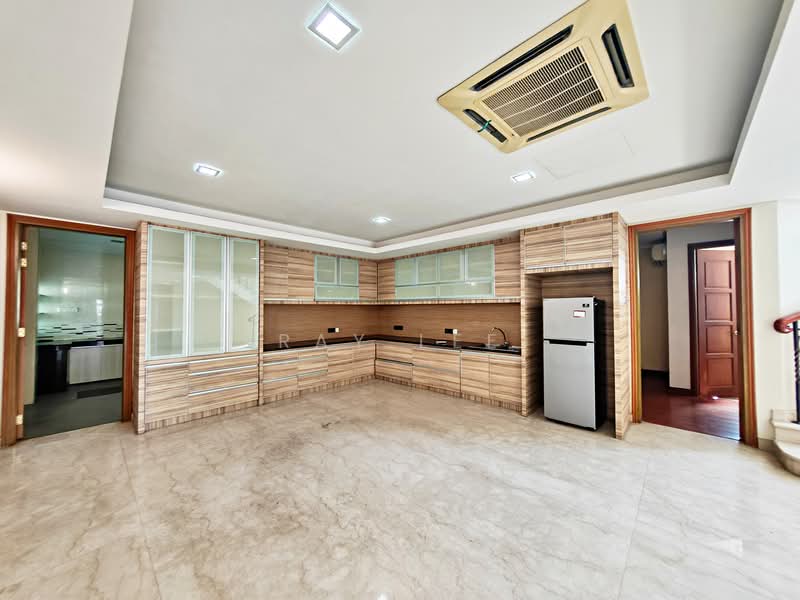 Bungalow for Rent in Petaling Jaya (Selangor) - Ray Lee - Kitchen - PropertyGuru.com.my