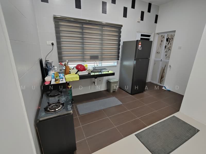 Semi-Detached House for Rent in Ipoh (Perak) - Muinuddin Muhamad - Kitchen - PropertyGuru.com.my