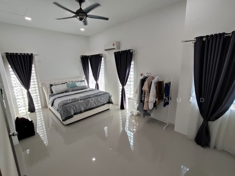 Semi-Detached House for Rent in Ipoh (Perak) - Muinuddin Muhamad - Bedroom - PropertyGuru.com.my