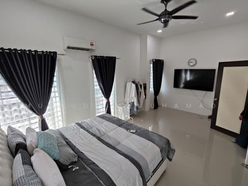 Semi-Detached House for Rent in Ipoh (Perak) - Muinuddin Muhamad - Bedroom - PropertyGuru.com.my