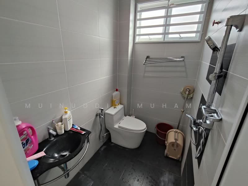 Semi-Detached House for Rent in Ipoh (Perak) - Muinuddin Muhamad - Bathroom - PropertyGuru.com.my