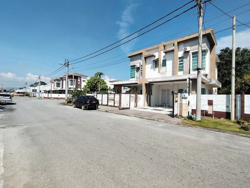 Semi-Detached House for Sale in Ipoh (Perak) - Muinuddin Muhamad - Exterior - PropertyGuru.com.my