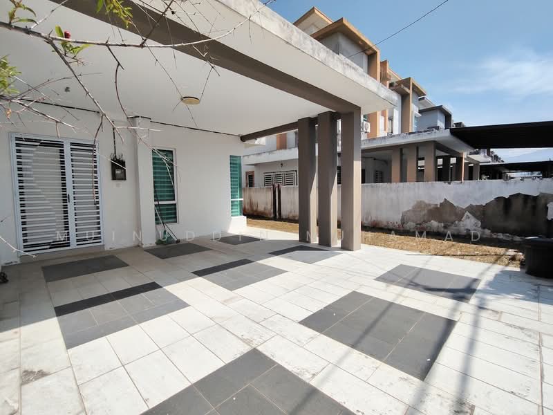 Semi-Detached House for Sale in Ipoh (Perak) - Muinuddin Muhamad - Exterior - PropertyGuru.com.my