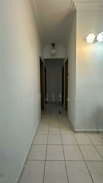 Condominium for Rent at Vista Millennium Condominium - Miza Abdullah - Corridor - PropertyGuru.com.my