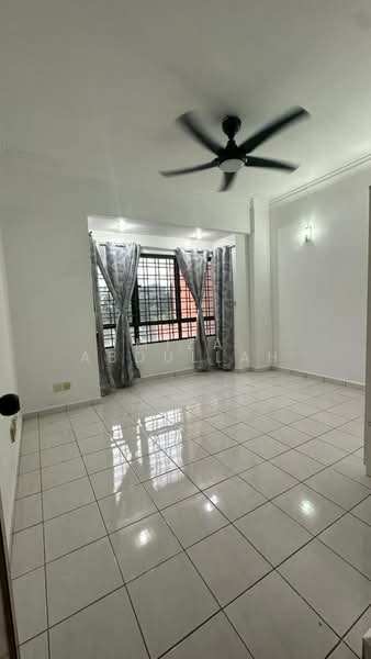 Condominium for Rent at Vista Millennium Condominium - Miza Abdullah - Living Room - PropertyGuru.com.my