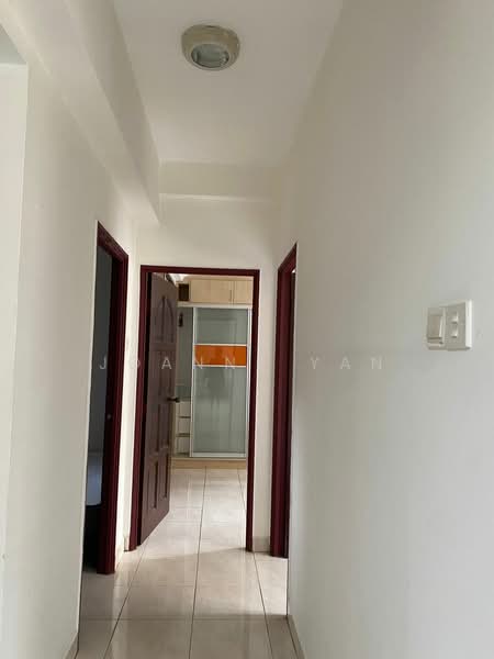 Condominium for Rent at Endah Puri - Joanne Yan - Corridor - PropertyGuru.com.my