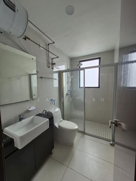 Kondominium untuk Dijual di Royal Strand @ Country Garden Danga Bay - Healer Lau - PropertyGuru.com.my