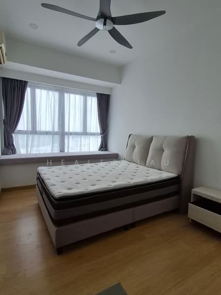 Kondominium untuk Dijual di Royal Strand @ Country Garden Danga Bay - Healer Lau - PropertyGuru.com.my