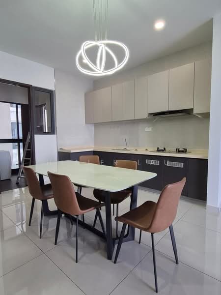 Kondominium untuk Dijual di Royal Strand @ Country Garden Danga Bay - Healer Lau - PropertyGuru.com.my