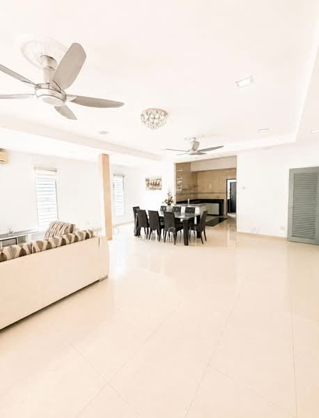 Terraced House for Sale in Taman Bukit Raja (Klang) - Mandy Cheow - Living Room - PropertyGuru.com.my