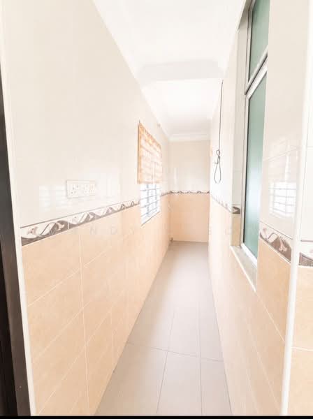 Terraced House for Sale in Taman Bukit Raja (Klang) - Mandy Cheow - Corridor - PropertyGuru.com.my