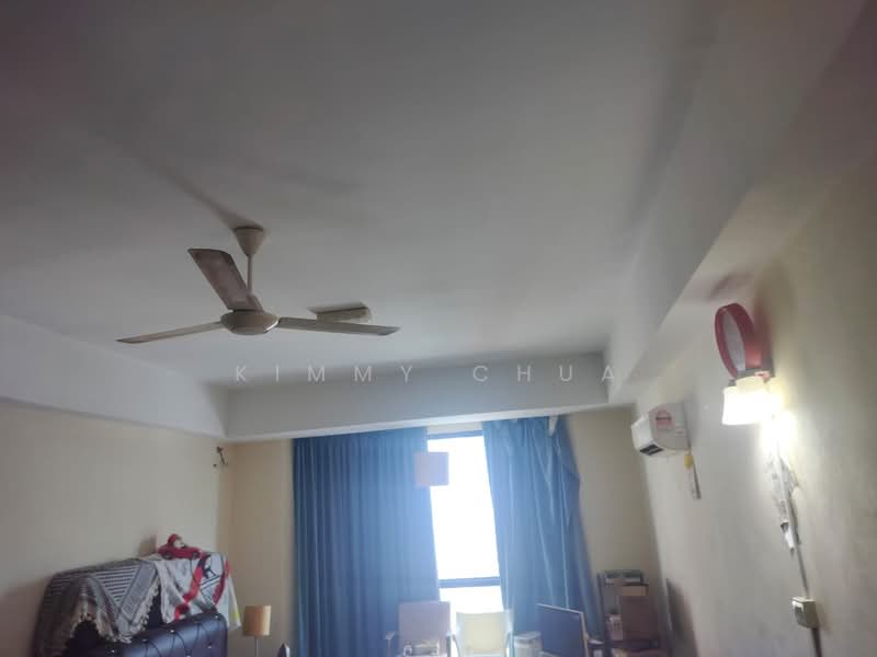 Servis Apartment untuk Dijual di Amcorp Serviced Suites - Kimmy Chua - Living Room - PropertyGuru.com.my