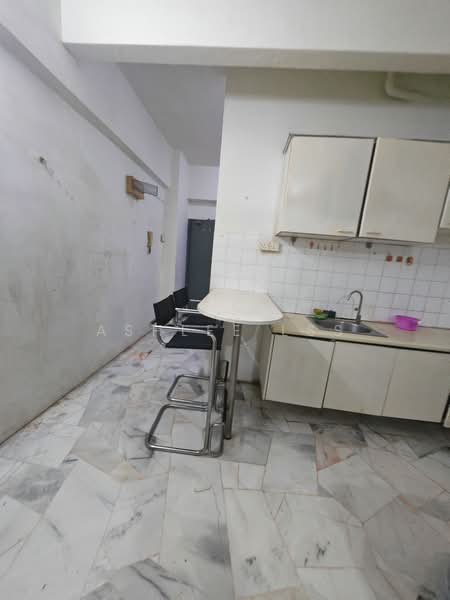 Kondominium untuk Disewa di Menara Seputih - Ashlee LSS - Kitchen - PropertyGuru.com.my