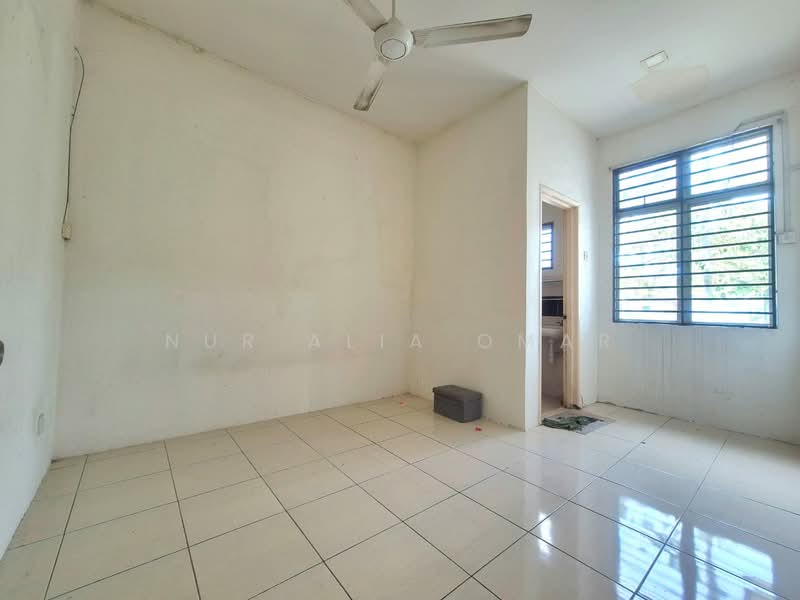 1-storey Terraced House for Sale in Jenjarom (Selangor) - Nur Alia Omar - Interior - PropertyGuru.com.my