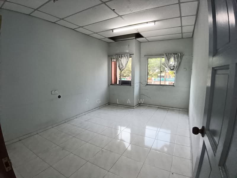 Shop / Office for Rent in Taman Bukit Perdana 2 (Batu Pahat) - ZG Law - PropertyGuru.com.my