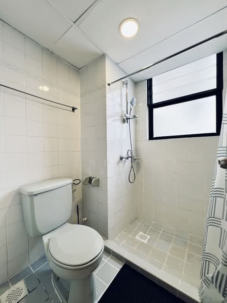 Condominium for Rent at Mont Kiara Pines - Chong Teck Seng - PropertyGuru.com.my