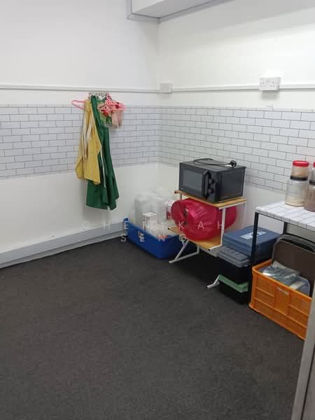 Shop / Office for Sale in Ampang Jaya (Ampang) - Chen Kah Seng - Interior - PropertyGuru.com.my