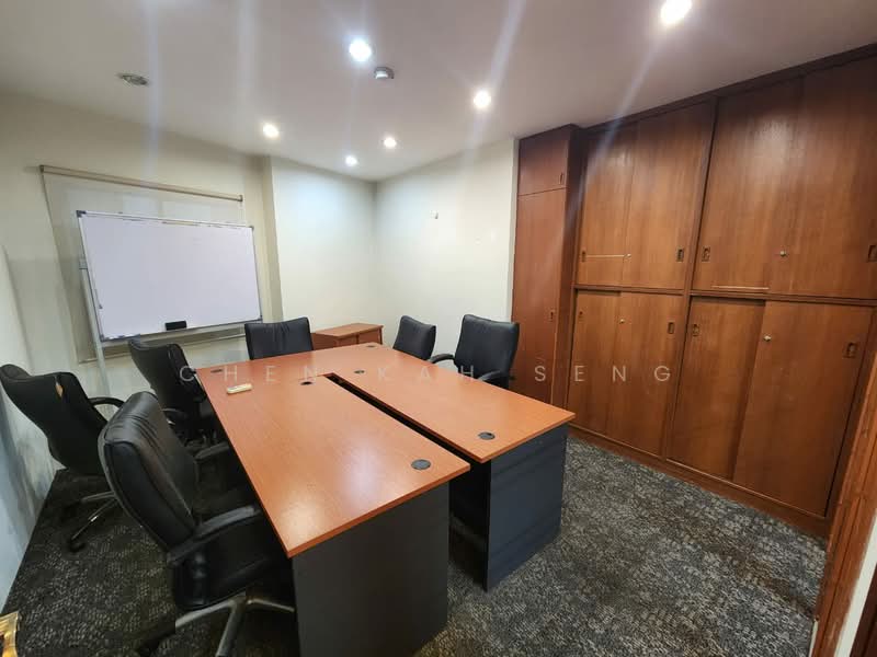 Pejabat untuk Disewa di KLCC (KL City Centre) - Chen Kah Seng - Interior - PropertyGuru.com.my