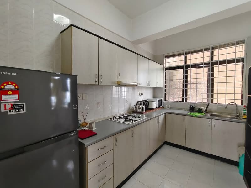 Condominium for Rent at Eden Seaview Condominium - Gary Khoo - Kitchen - PropertyGuru.com.my