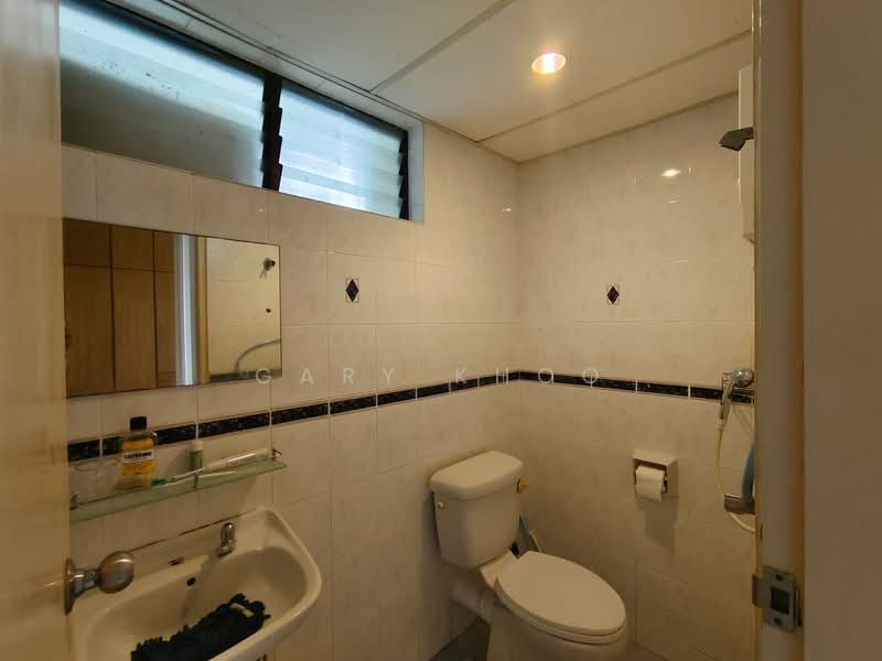 Condominium for Rent at Eden Seaview Condominium - Gary Khoo - Bathroom - PropertyGuru.com.my