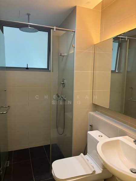 Servis Apartment untuk Disewa di Suasana Bukit Ceylon / Raja Chulan Residences - Chen Kah Seng - Bathroom - PropertyGuru.com.my