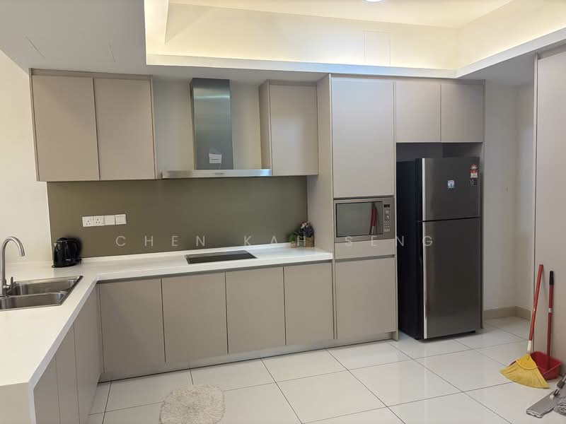 Servis Apartment untuk Disewa di Suasana Bukit Ceylon / Raja Chulan Residences - Chen Kah Seng - Kitchen - PropertyGuru.com.my
