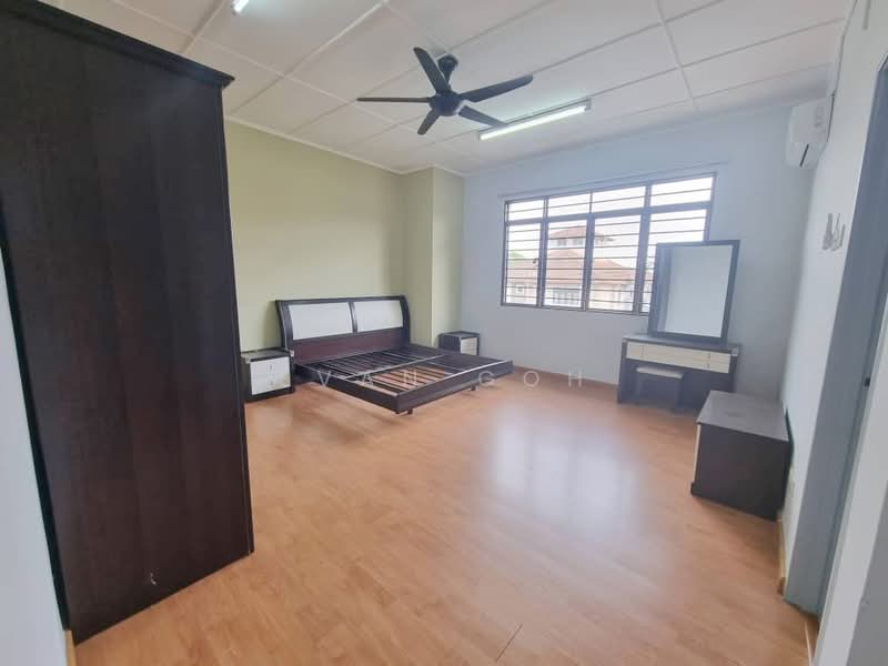 Semi-Detached House for Rent in Taman Mutiara Indah (Puchong) - Evan Goh - Bedroom - PropertyGuru.com.my
