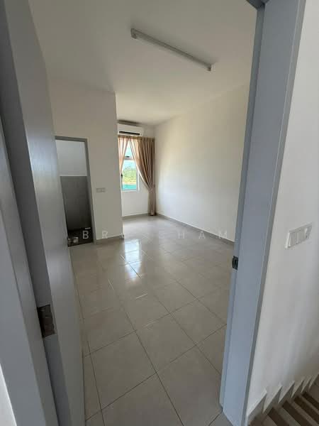 Rumah Teres 2 Tingkat untuk Dijual di Pasir Gudang (Johor) - Bro Sham - PropertyGuru.com.my