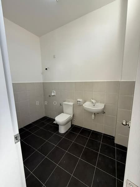 Rumah Teres 2 Tingkat untuk Dijual di Pasir Gudang (Johor) - Bro Sham - PropertyGuru.com.my