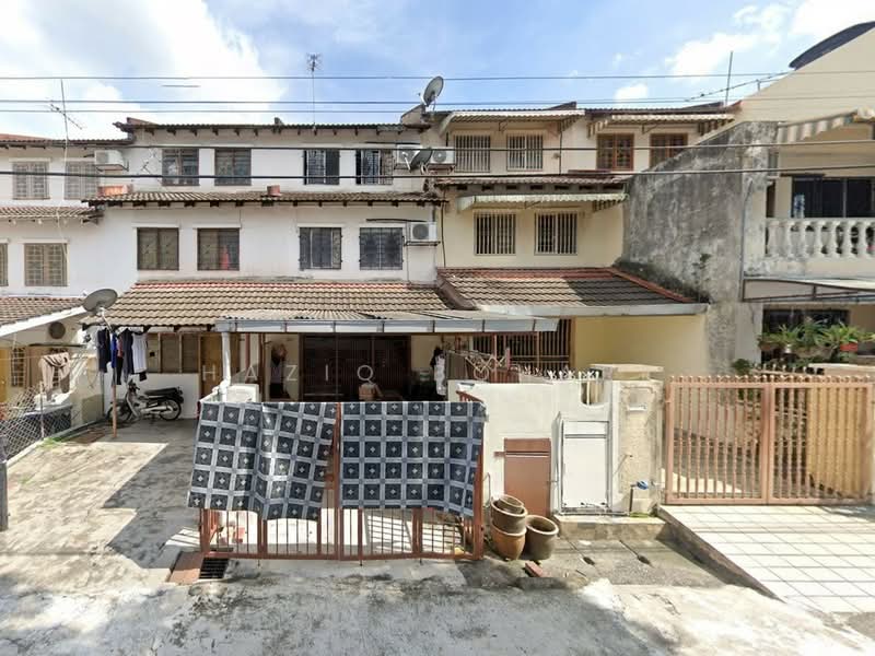 3-storey Terraced House for Sale in Desa Setapak (Wangsa Maju) - Haziq Bohari - Exterior - PropertyGuru.com.my
