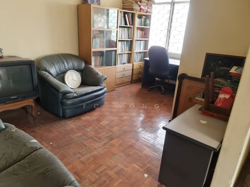 Semi-Detached House for Sale in Taman Overseas Union (Taman Oug) (Jalan Klang Lama (Old Klang Road)) - FC Wong - Study - PropertyGuru.com.my