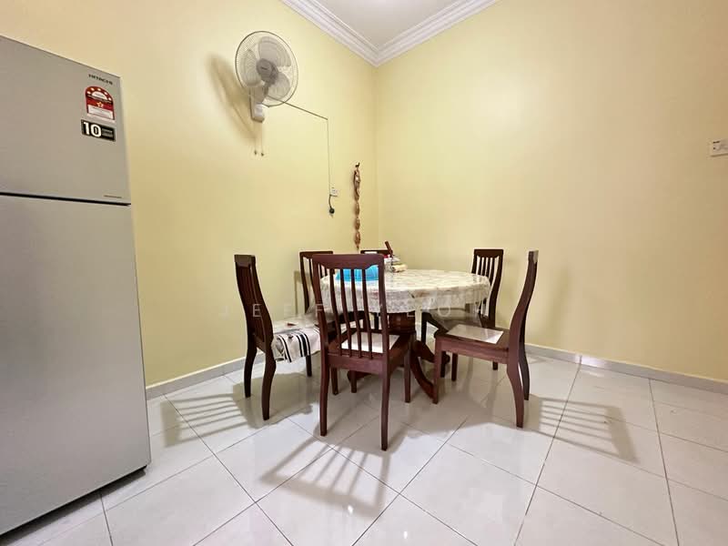 Rumah Teres 2 Tingkat untuk Dijual di Taman Sinar Intan (Sungai Petani) - Jeff Yeoh - Dining Room - PropertyGuru.com.my