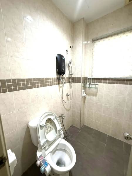 Semi-Detached House for Sale in Setia Damai (Setia Alam) - Sally Yong - Bathroom - PropertyGuru.com.my