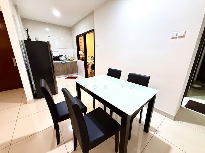 Condominium for Rent at Paraiso Residence @ The Earth - Jenson Teh - Kitchen - PropertyGuru.com.my