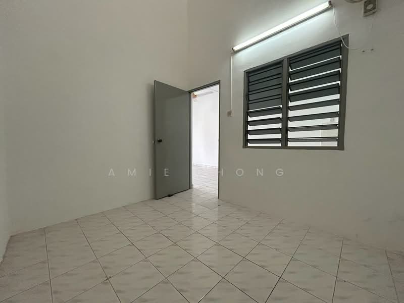 1-storey Terraced House for Sale in Desa Pengkalan Indah (Ipoh) - Amie Chong - Interior - PropertyGuru.com.my