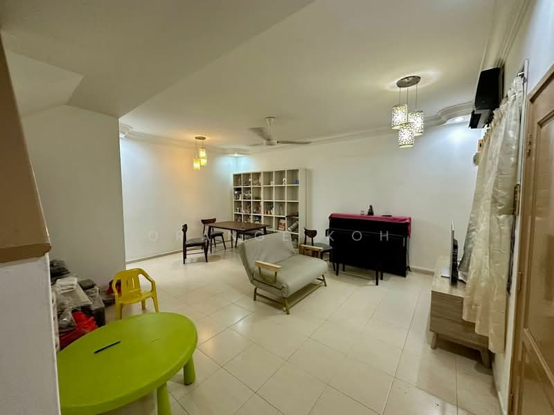 2-storey Terraced House for Sale in Taman Setia Indah (Tebrau) - Orange Koh - Living Room - PropertyGuru.com.my