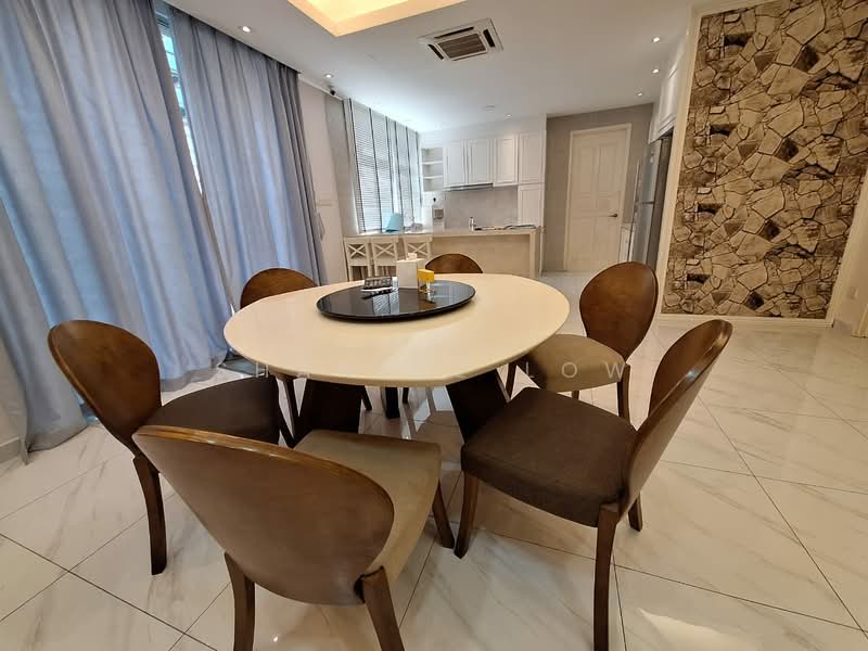 Rumah Berkembar untuk Dijual di Taman Tasik Prima (Puchong) - Shanice Low - Dining Room - PropertyGuru.com.my