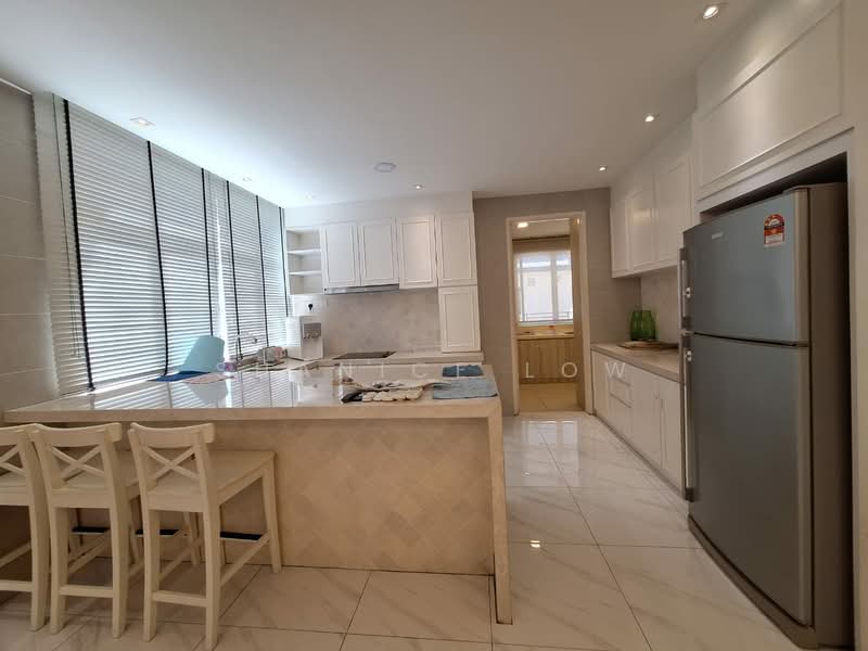 Rumah Berkembar untuk Dijual di Taman Tasik Prima (Puchong) - Shanice Low - Kitchen - PropertyGuru.com.my