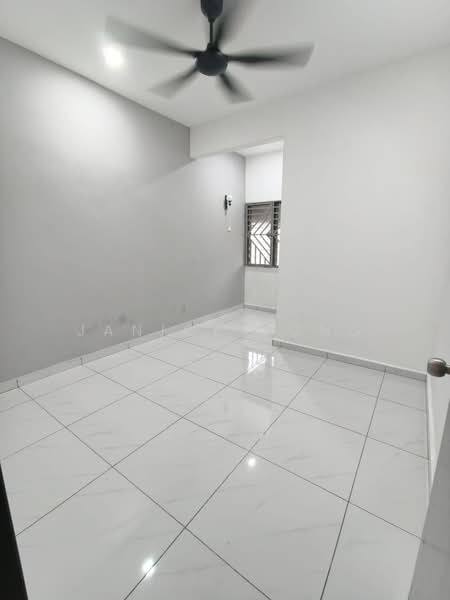 2-storey Terraced House for Sale in Bandar Seri Alam (Masai) - Janice Yong - Interior - PropertyGuru.com.my