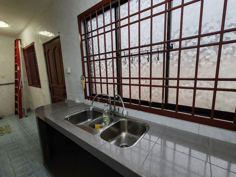 1-storey Terraced House for Rent in Iskandar Puteri (Nusajaya) (Johor) - Erness Tan - Kitchen - PropertyGuru.com.my