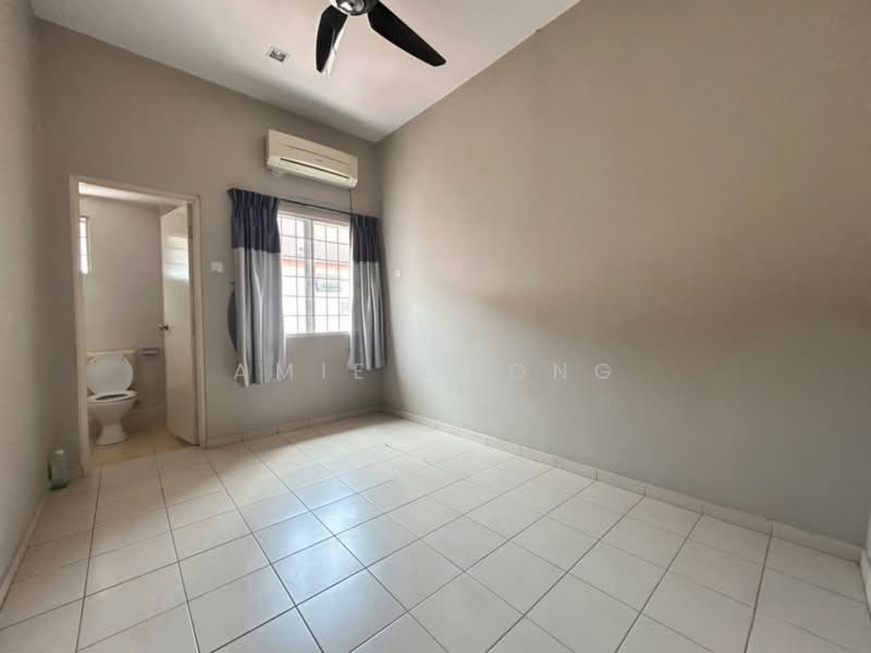 Rumah Teres 2 Tingkat untuk Dijual di Bandar Seri Botani (Simpang Pulai) - Amie Chong - Bathroom - PropertyGuru.com.my