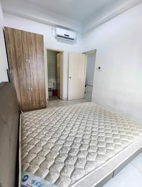 Apartment for Sale at D'Summit Residences - Jayden Ng - Bedroom - PropertyGuru.com.my