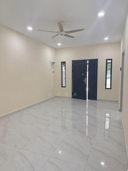 1-storey Terraced House for Sale in Taman Dato Penggawa Barat (Tampoi) - Dona - PropertyGuru.com.my